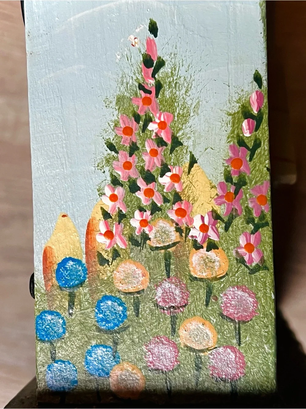 Handmade vintage artist